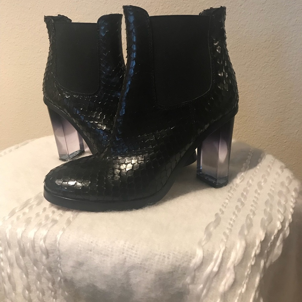 AGL Laser Textured Chelsea Bootie w/Lucite Heel - Picture 2 of 6